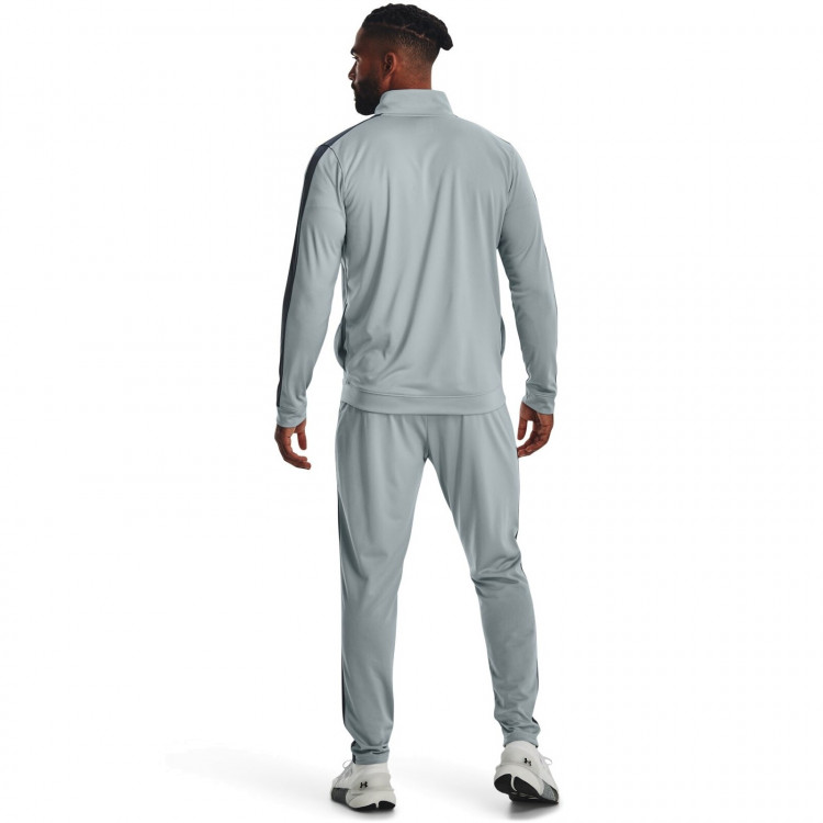 Under armour training suit outlet