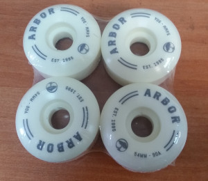 Колеса Arbor EST 1995 54 mm / 90a white 