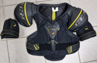 Нагрудник CCM Tacks 7092 SR (размер L состояние на фото)