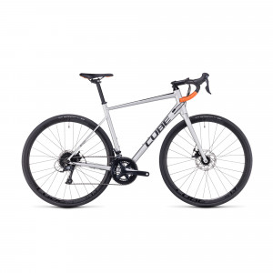 Велосипед Cube Attain Pro 28 silver &#039;n&#039; orange рама: 580 мм (2024) 