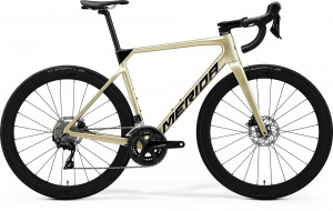 Велосипед Merida Scultura Limited 28&quot; SilkChampagne/Black Рама: XL (2022) 