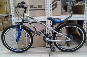 Велосипед Stels Navigator-440 V 24&quot; K010 серебристый/синий (2020) 