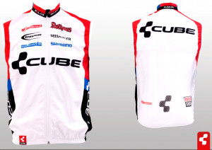 Безрукавка Cube Vest Teamline (размер М) 