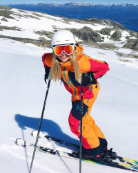 Горные лыжи стандарт женские (цена за день)