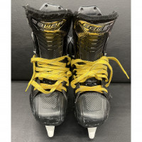 Коньки Bauer Supreme Mach TI S22 SR FIT1 9.5 (1060200) (б/у, состояние хорошее)