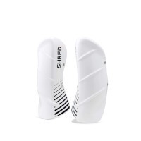 Защита голени Shred Shin Guards white/black - S (31 см)