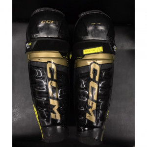 Щитки CCM Tacks AS-V Pro SR 16&quot; (б/у, состояние хорошее) 