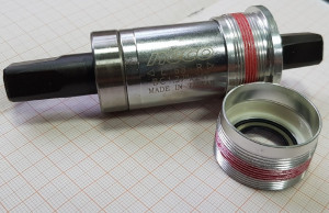 Каретка Neco B920BAL под квадрат, Italian 68/107,5мм, в торг.уп. 