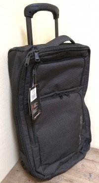 Дорожная сумка Dakine Carry-on Roller 36L black stripe