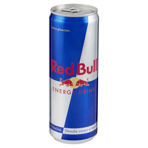Напиток Red Bull 