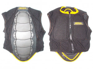 Защита Etto Senior black жилет с застежкой на молнии, 7 пластин, для взрослых 