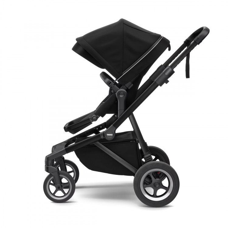 Thule Sleek Midnight Black on Black HC5