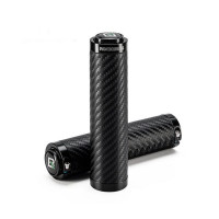 Грипсы ROCKBROS LKTW01 RB_71230001001 PU-кожа с карбоновым принтом, с замками, черный Грипсы ROCKBROS LKTW01 RB_71230001001 PU-кожа с карбоновым принтом, с замками, черный