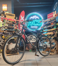 Велосипед Schwinn VOYAGEUR 28" черный Рама L (18.5") (Демо-товар, состояние идеальное)